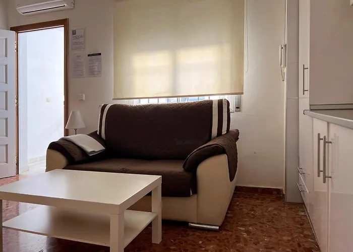 Apartment Wall Center - Aloha Sevilla